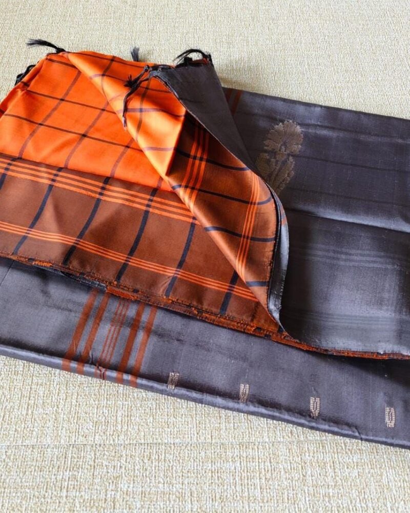VPB94 - Vazhai Pattu Sarees with Blouse