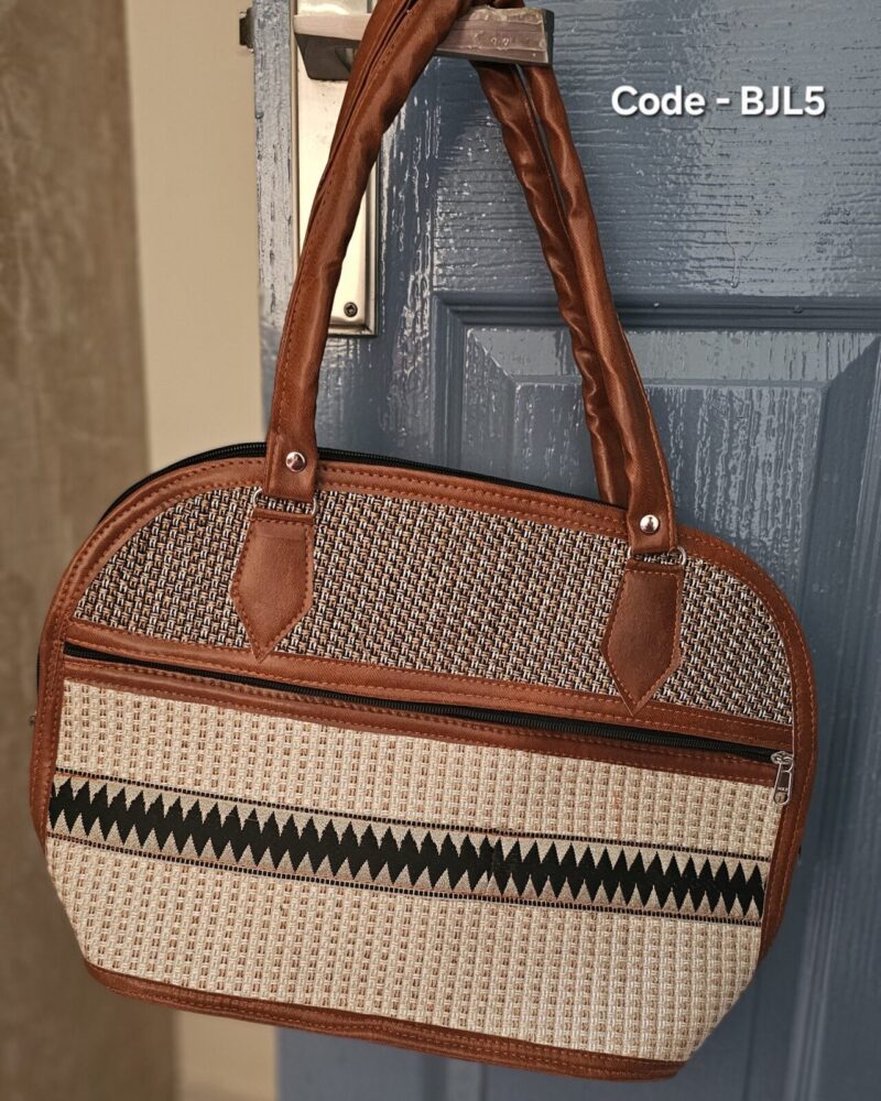 Premium Jute Handbags with Leather Handles